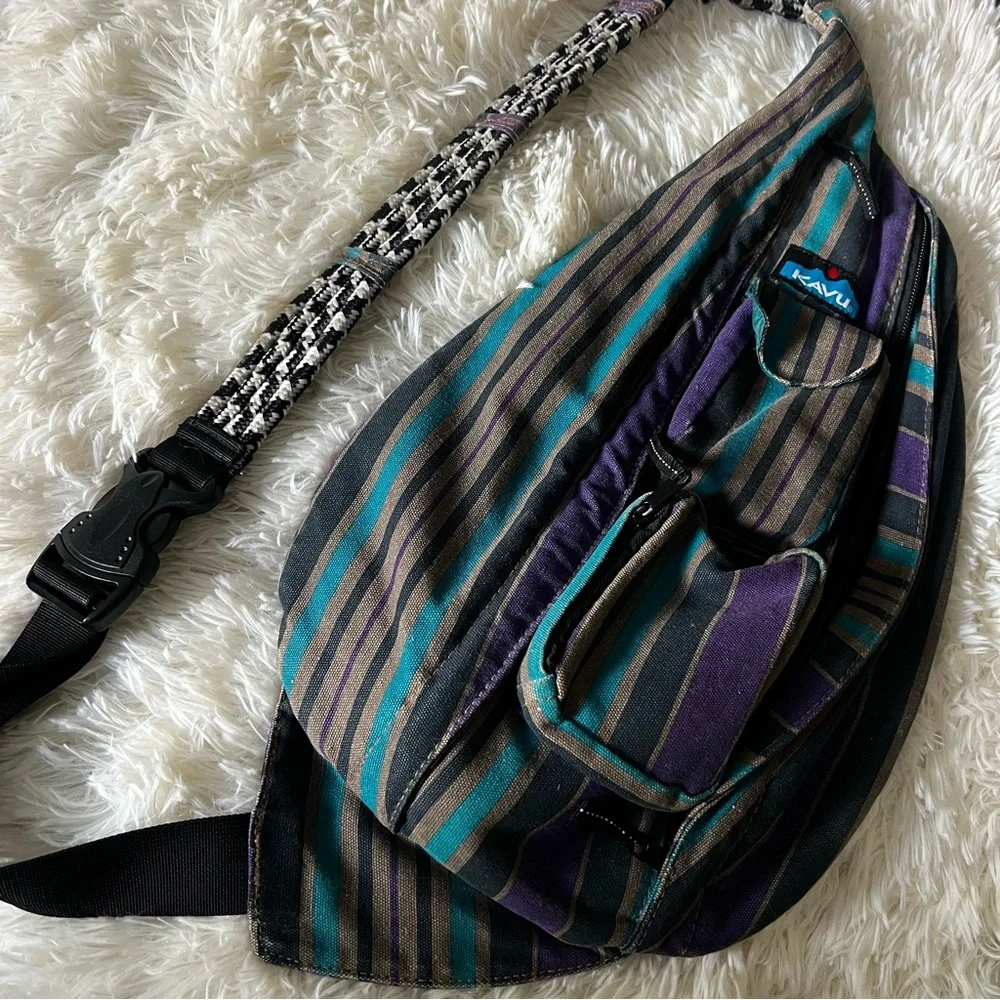 Kavu cross-body sling shoulder bag backpack - Picture 1 of 5